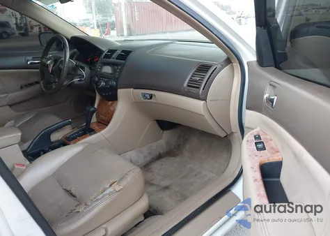 2005 Honda Accord 2.4 Ex from USA, damaged, VIN 1HGCM56875A189731